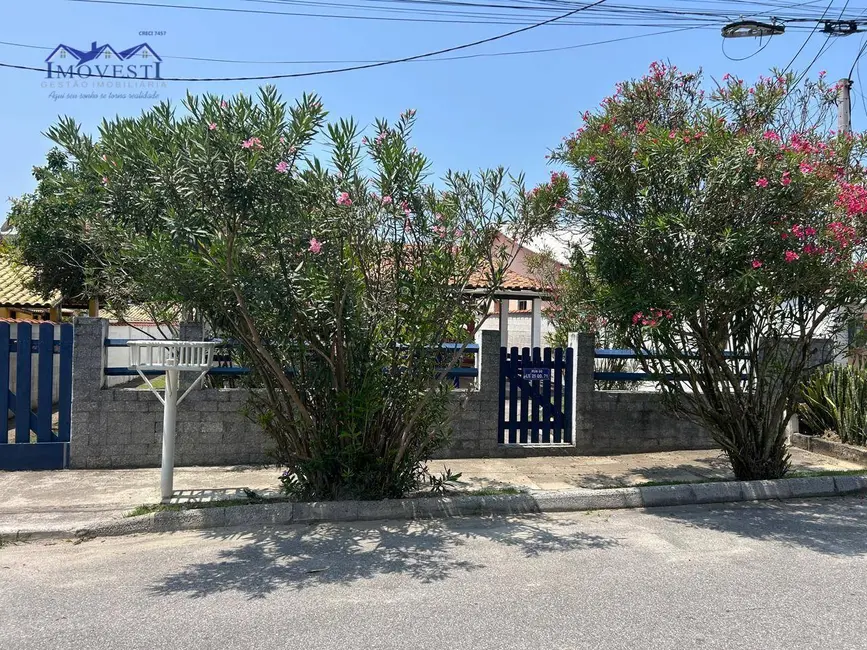 Foto 1 de Casa com 2 quartos à venda, 480m2 em Marica - RJ