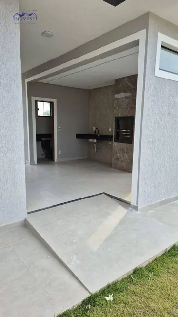 Foto 3 de Casa de Condomínio com 3 quartos à venda, 375m2 em Ubatiba, Marica - RJ