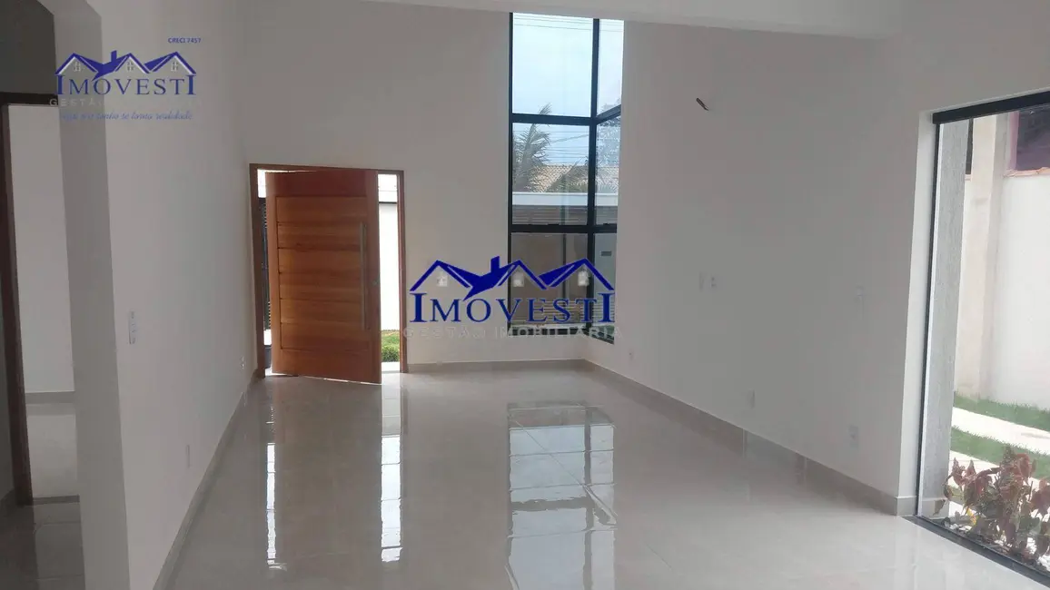 Foto 6 de Casa com 3 quartos à venda, 440m2 em Marica - RJ