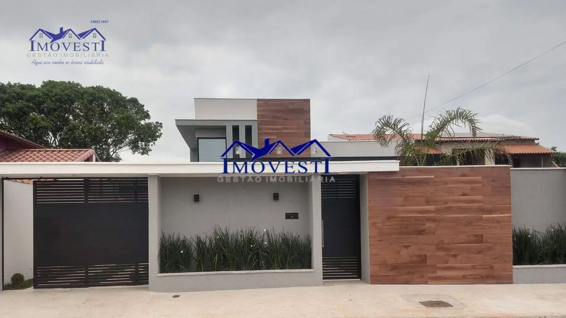 Foto 2 de Casa com 3 quartos à venda, 440m2 em Marica - RJ