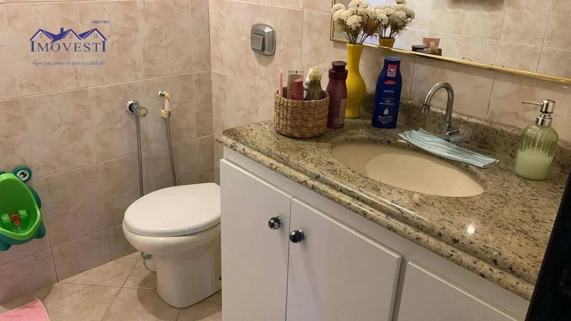 Casa de Condomínio com 4 quartos à venda, 360m2 em Marica - RJ - imagem 5 Foto 5 de Casa de Condomínio com 4 quartos à venda, 360m2 em Marica - RJ