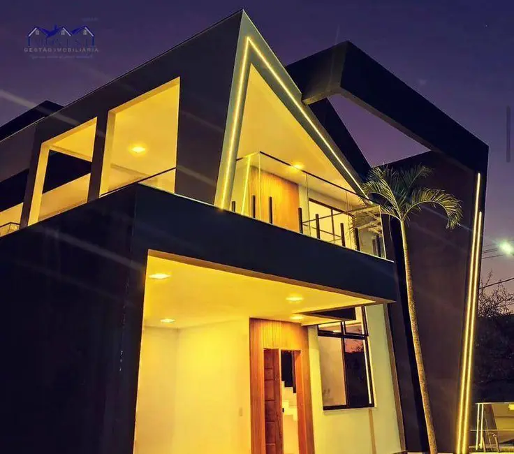 Foto 6 de Casa com 3 quartos à venda, 411m2 em Marica - RJ