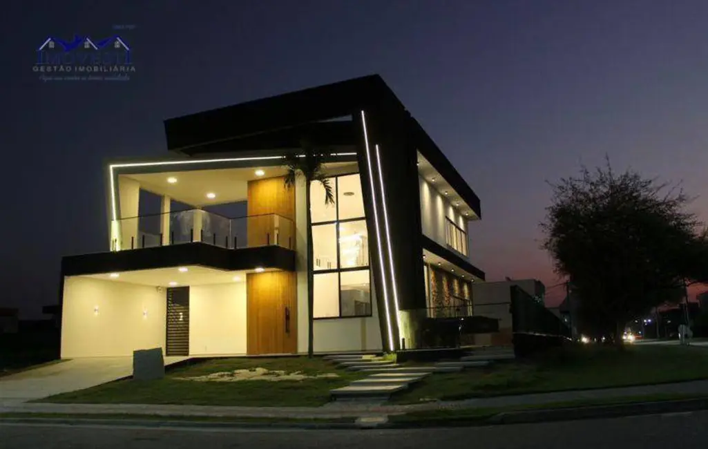 Foto 1 de Casa com 3 quartos à venda, 411m2 em Marica - RJ