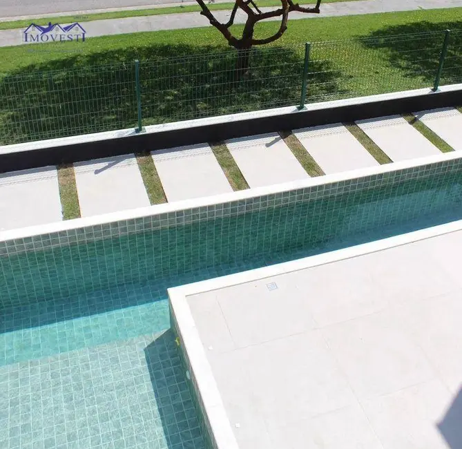 Foto 8 de Casa com 3 quartos à venda, 411m2 em Marica - RJ