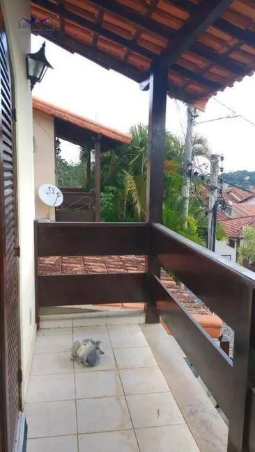 Casa com 3 quartos à venda, 132m2 em Centro, Marica - RJ - imagem 9 Foto 9 de Casa com 3 quartos à venda, 132m2 em Centro, Marica - RJ