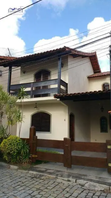 Casa com 3 quartos à venda, 132m2 em Centro, Marica - RJ - imagem 6 Foto 6 de Casa com 3 quartos à venda, 132m2 em Centro, Marica - RJ