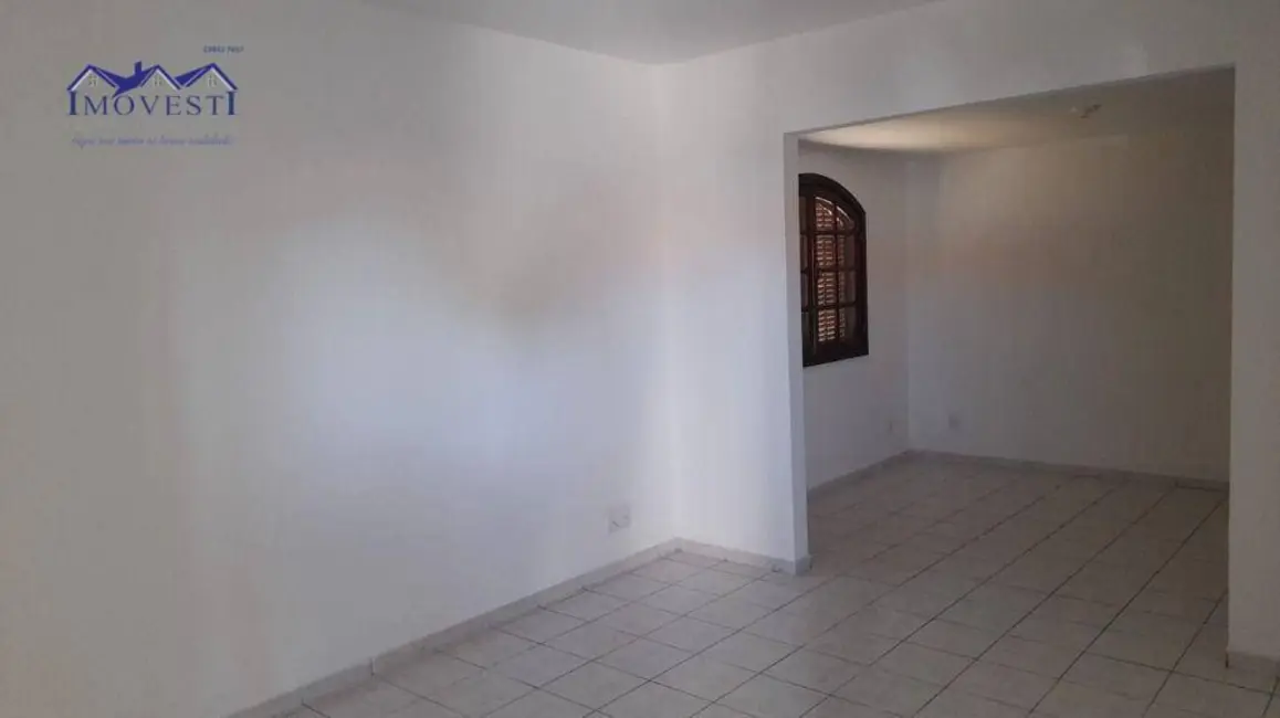 Casa com 3 quartos à venda, 132m2 em Centro, Marica - RJ - imagem 3 Foto 3 de Casa com 3 quartos à venda, 132m2 em Centro, Marica - RJ