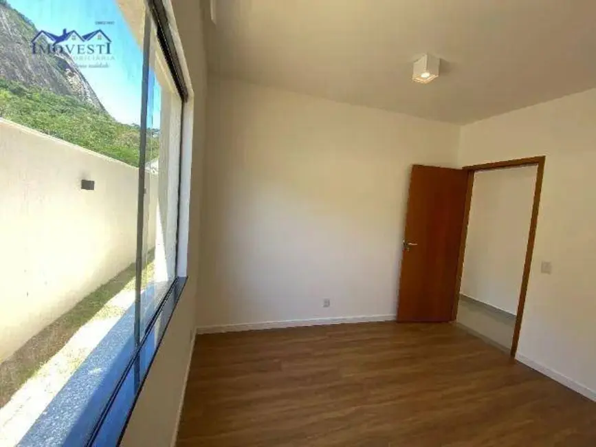 Casa de Condomínio com 3 quartos à venda, 366m2 em Marica - RJ - imagem 9 Foto 9 de Casa de Condomínio com 3 quartos à venda, 366m2 em Marica - RJ