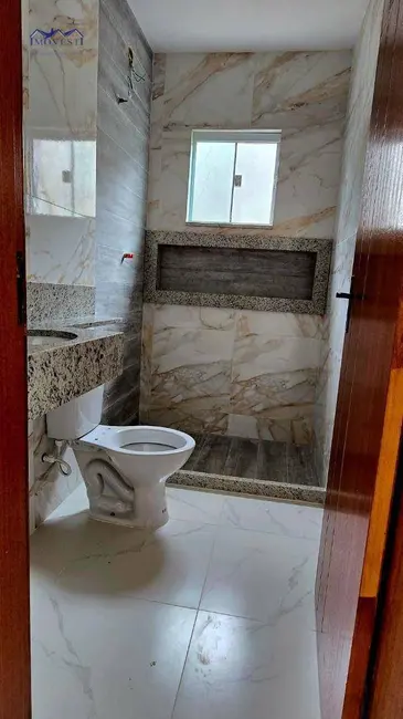 Foto 8 de Casa com 2 quartos à venda, 360m2 em Jacaroá, Marica - RJ