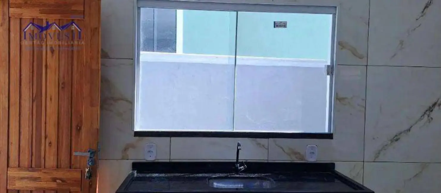 Foto 5 de Casa com 2 quartos à venda, 240m2 em Pindobas, Marica - RJ