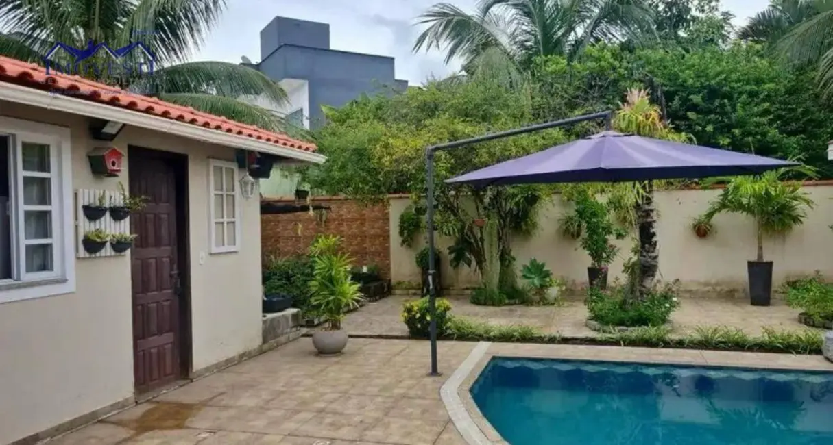 Foto 2 de Casa de Condomínio com 4 quartos à venda, 252m2 em Itapeba, Marica - RJ
