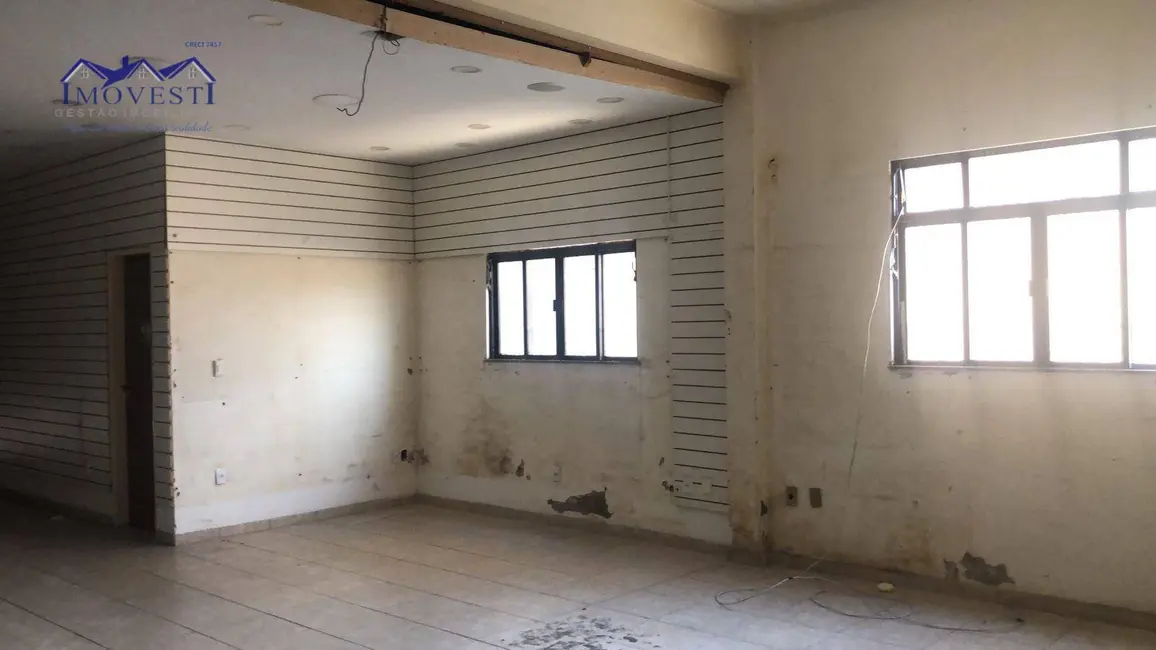 Loja para alugar, 160m2 em Centro, Marica - RJ - imagem 5 Foto 5 de Loja para alugar, 160m2 em Centro, Marica - RJ