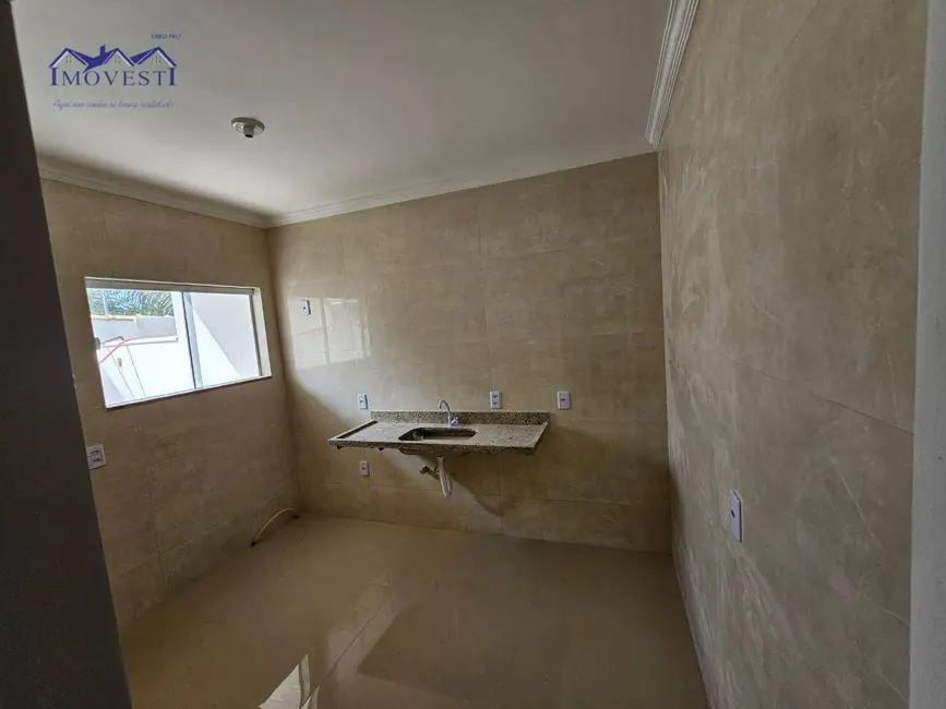 Foto 8 de Casa com 2 quartos para alugar, 79m2 em Parque Nanci, Marica - RJ