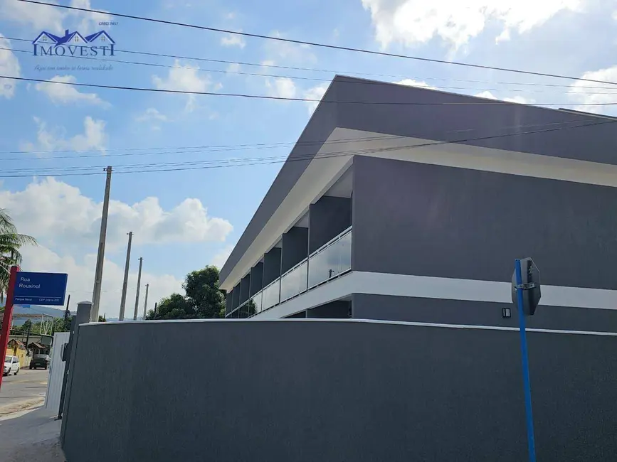 Foto 5 de Casa com 2 quartos para alugar, 79m2 em Parque Nanci, Marica - RJ