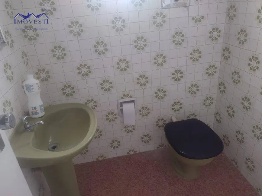 Loja para alugar, 16m2 em Centro, Marica - RJ - imagem 4 Foto 4 de Loja para alugar, 16m2 em Centro, Marica - RJ