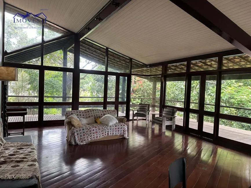 Foto 8 de Casa com 7 quartos à venda, 3000m2 em Centro, Marica - RJ