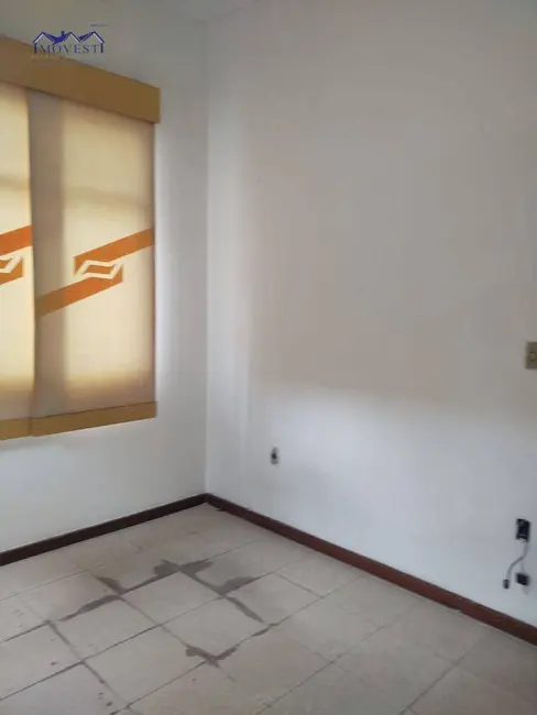 Loja para alugar, 1200m2 em Flamengo, Marica - RJ - imagem 5 Foto 5 de Loja para alugar, 1200m2 em Flamengo, Marica - RJ