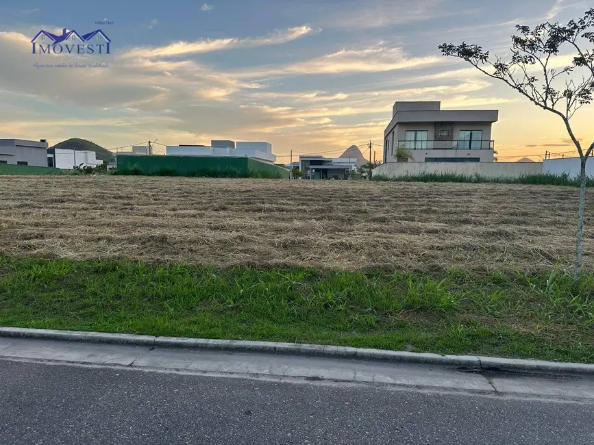 Foto 2 de Terreno / Lote à venda, 480m2 em Marica - RJ