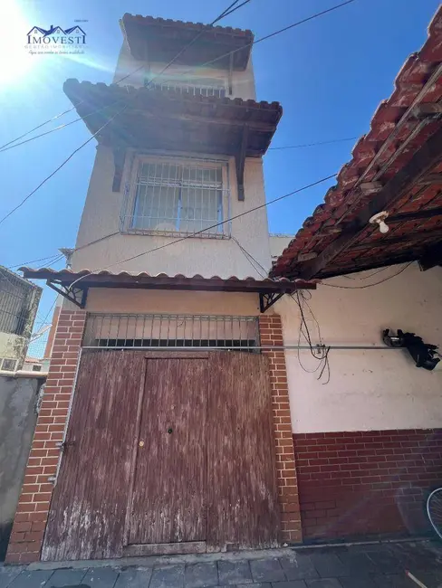 Foto 4 de Casa com 3 quartos para alugar, 158m2 em Centro, Marica - RJ