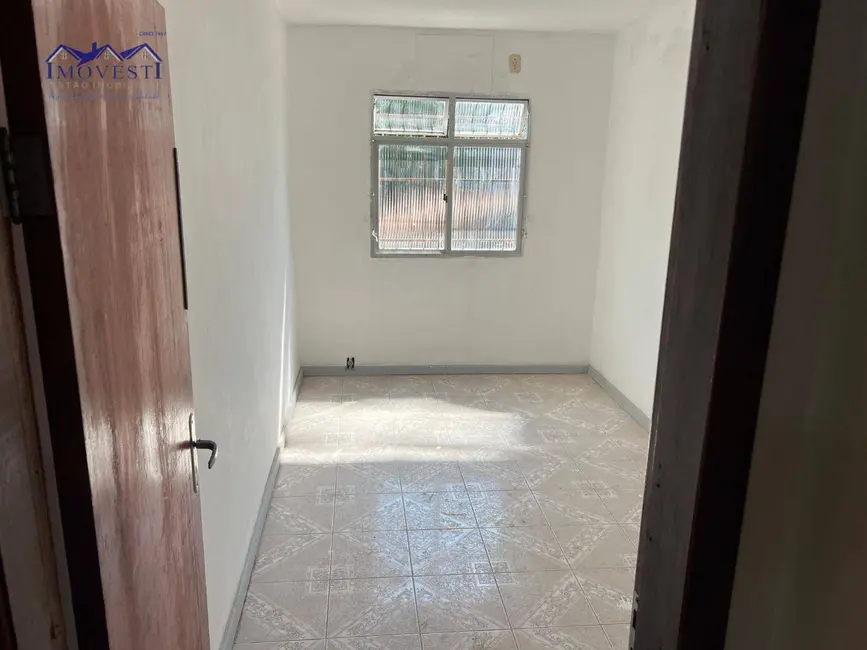 Foto 8 de Casa com 3 quartos para alugar, 158m2 em Centro, Marica - RJ
