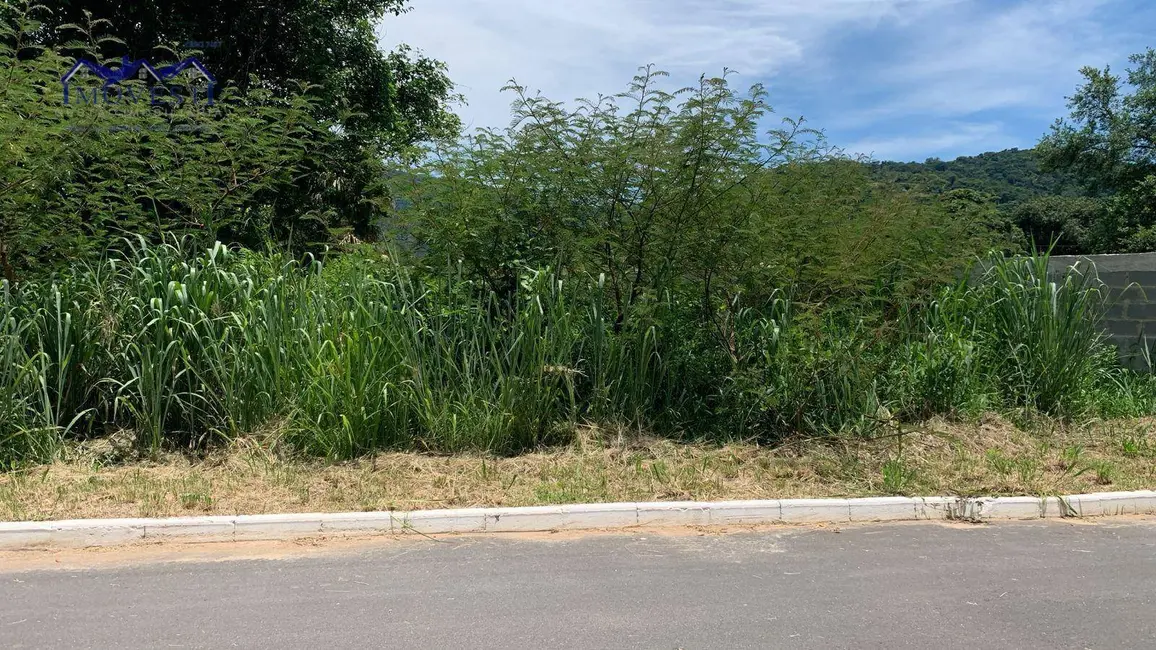 Foto 2 de Terreno / Lote à venda, 915m2 em Vale da Figueira (Ponta Negra), Marica - RJ