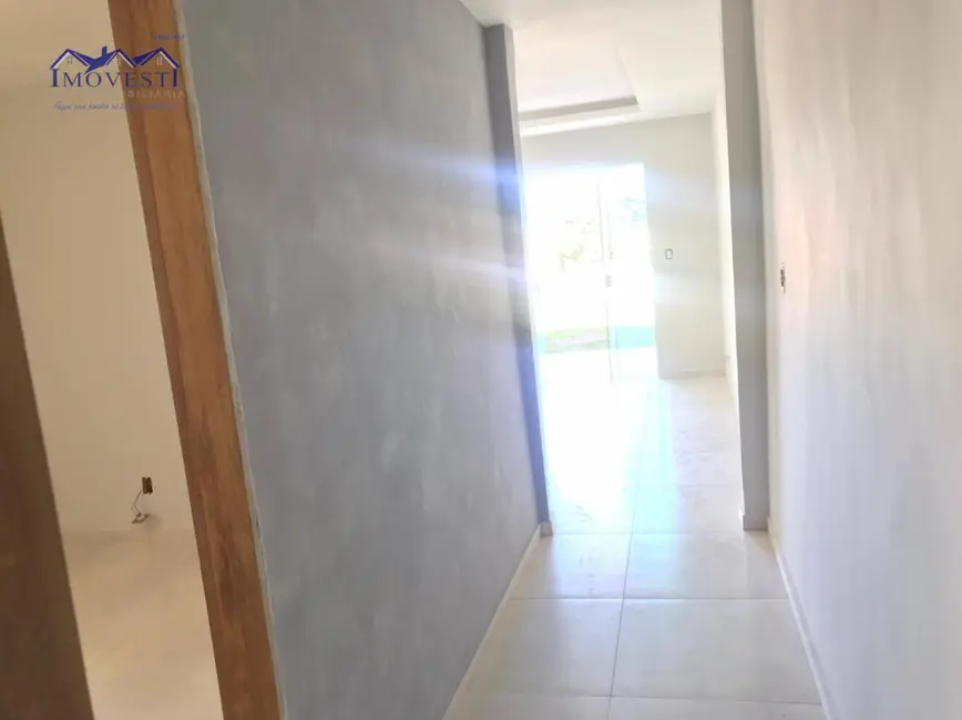 Foto 3 de Casa com 2 quartos à venda, 360m2 em Jacaroá, Marica - RJ