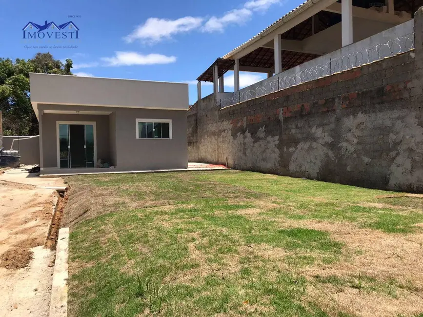 Foto 4 de Casa com 2 quartos à venda, 360m2 em Jacaroá, Marica - RJ