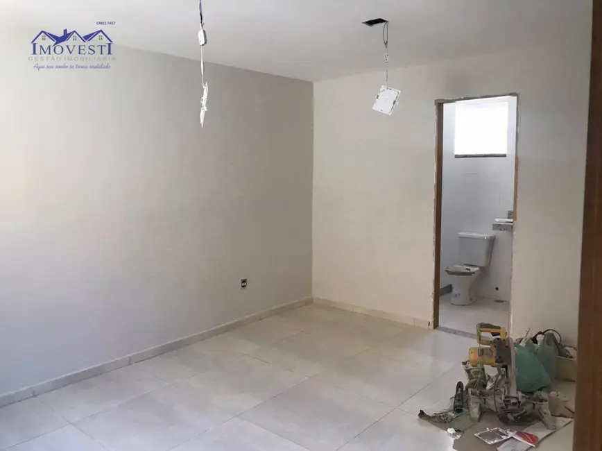 Foto 2 de Casa com 2 quartos à venda, 360m2 em Jacaroá, Marica - RJ