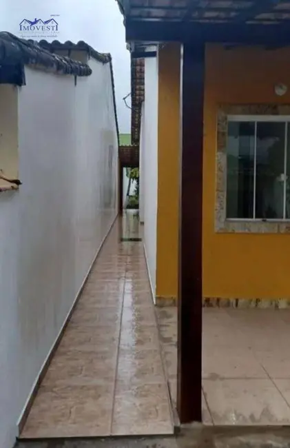 Foto 3 de Casa com 2 quartos à venda, 300m2 em Vale da Figueira (Ponta Negra), Marica - RJ