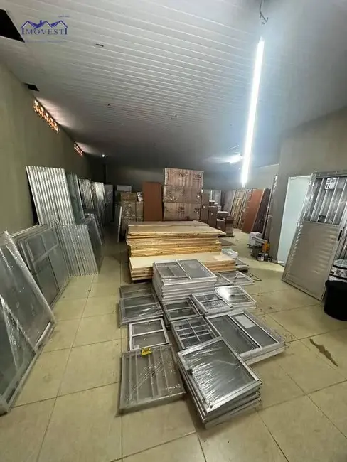 Foto 6 de Loja à venda, 376m2 em Centro, Marica - RJ