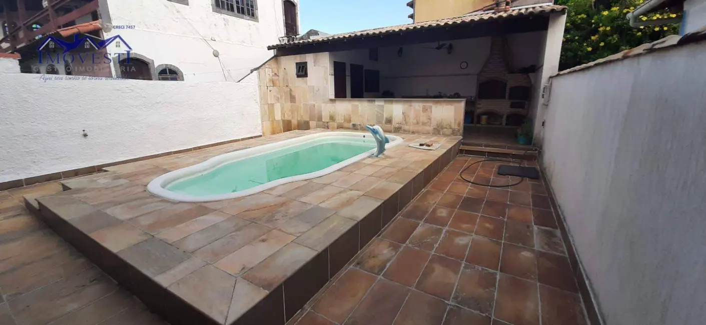 Foto 6 de Casa com 2 quartos à venda, 240m2 em Marica - RJ