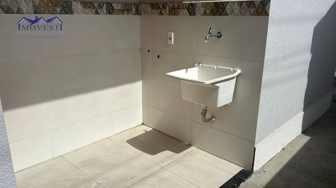 Foto 7 de Casa de Condomínio com 2 quartos à venda, 72m2 em Jardim Atlântico Oeste (Itaipuaçu), Marica - RJ