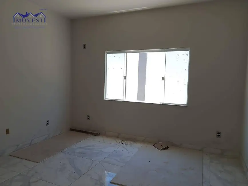 Apartamento com 2 quartos para alugar, 70m2 em Flamengo, Marica - RJ - imagem 3 Foto 3 de Apartamento com 2 quartos para alugar, 70m2 em Flamengo, Marica - RJ