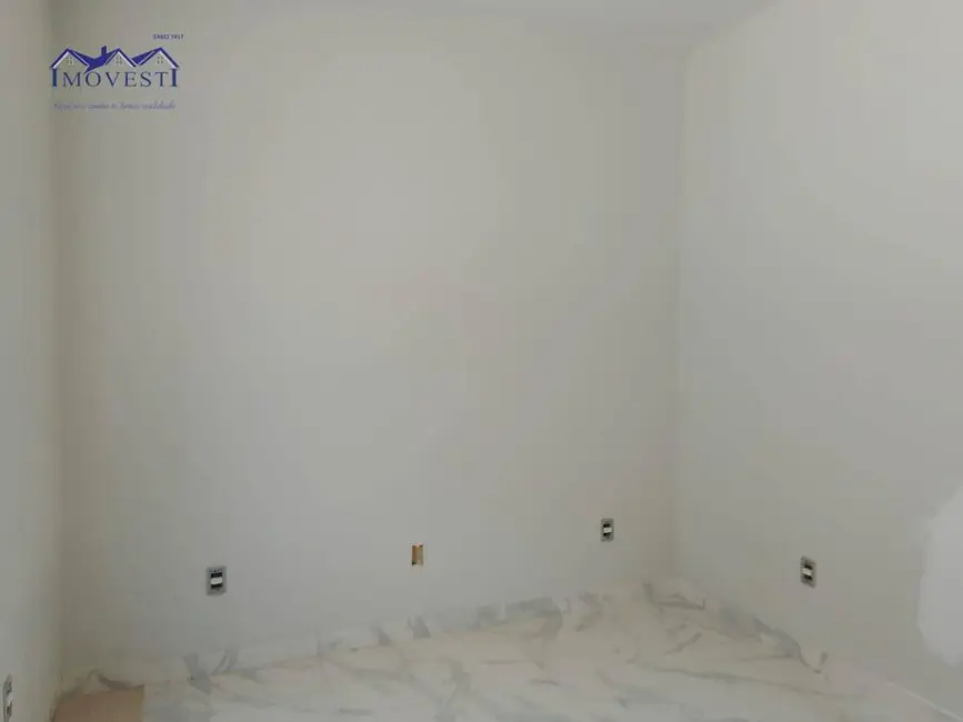 Apartamento com 2 quartos para alugar, 70m2 em Flamengo, Marica - RJ - imagem 9 Foto 9 de Apartamento com 2 quartos para alugar, 70m2 em Flamengo, Marica - RJ