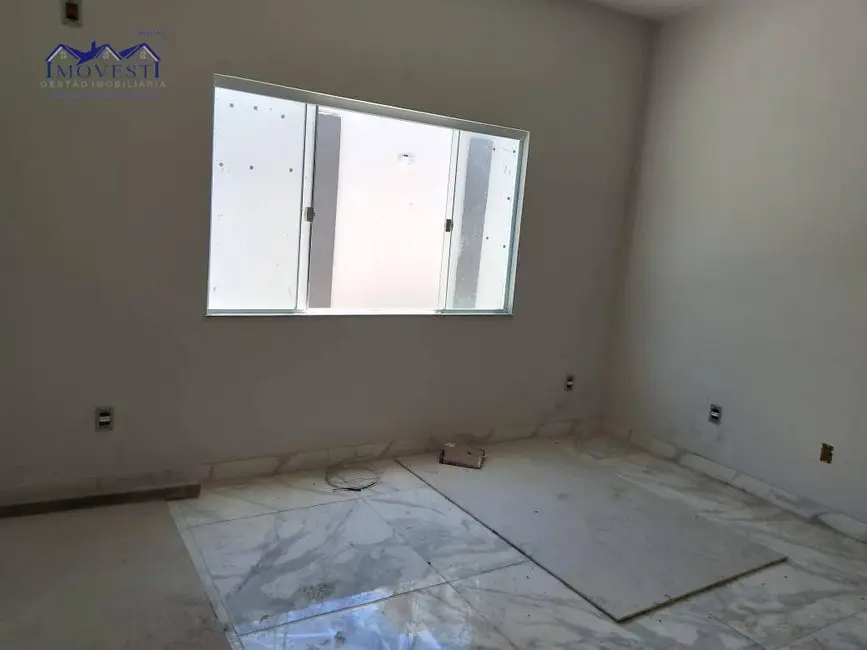 Apartamento com 2 quartos para alugar, 70m2 em Flamengo, Marica - RJ - imagem 4 Foto 4 de Apartamento com 2 quartos para alugar, 70m2 em Flamengo, Marica - RJ