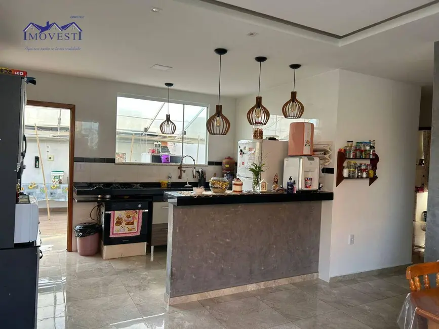 Foto 4 de Casa com 3 quartos à venda, 450m2 em Jacaroá, Marica - RJ