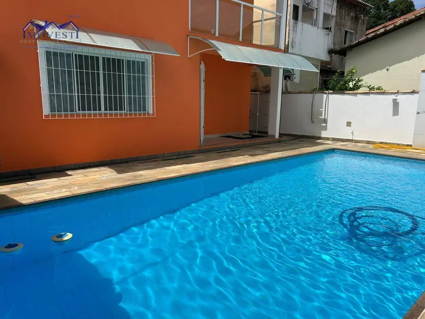 Casa com 3 quartos à venda, 240m2 em Condado de Maricá, Marica - RJ - imagem 8 Foto 8 de Casa com 3 quartos à venda, 240m2 em Condado de Maricá, Marica - RJ