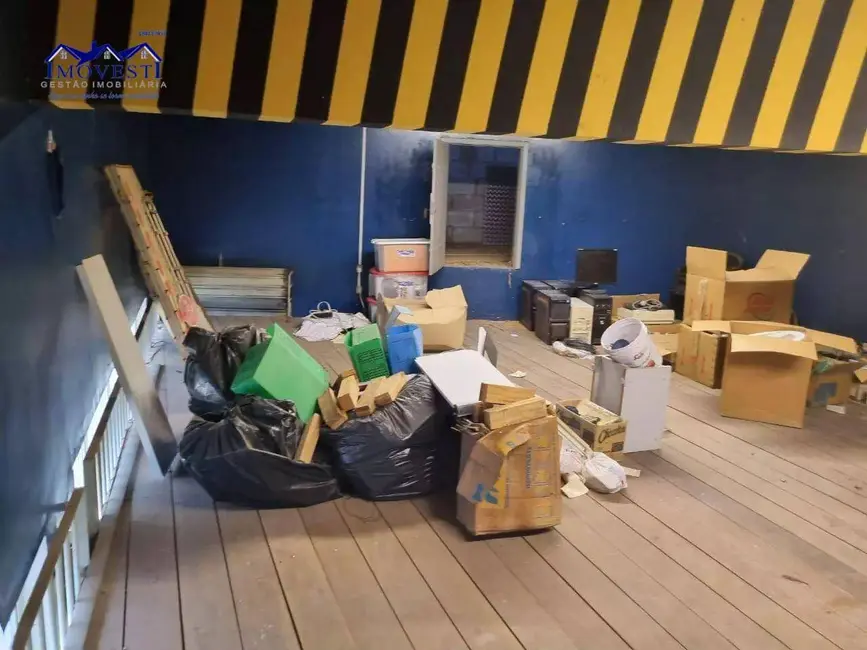 Loja para alugar, 55m2 em Centro, Marica - RJ - imagem 5 Foto 5 de Loja para alugar, 55m2 em Centro, Marica - RJ