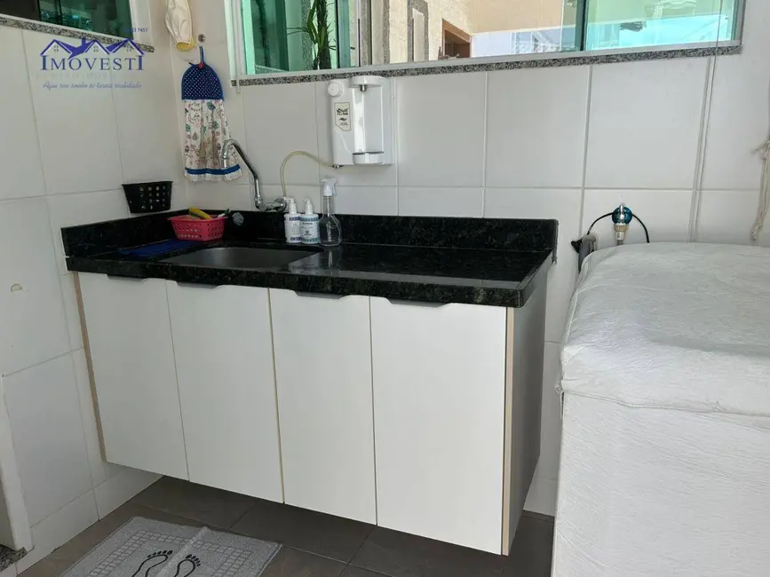 Casa com 3 quartos à venda, 402m2 em Flamengo, Marica - RJ - imagem 9 Foto 9 de Casa com 3 quartos à venda, 402m2 em Flamengo, Marica - RJ