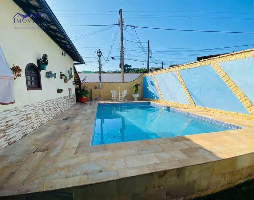 Foto 9 de Casa com 4 quartos à venda, 235m2 em Centro, Marica - RJ