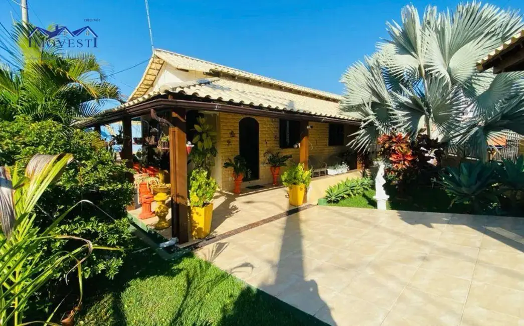 Foto 1 de Casa com 4 quartos para alugar, 235m2 em Centro, Marica - RJ