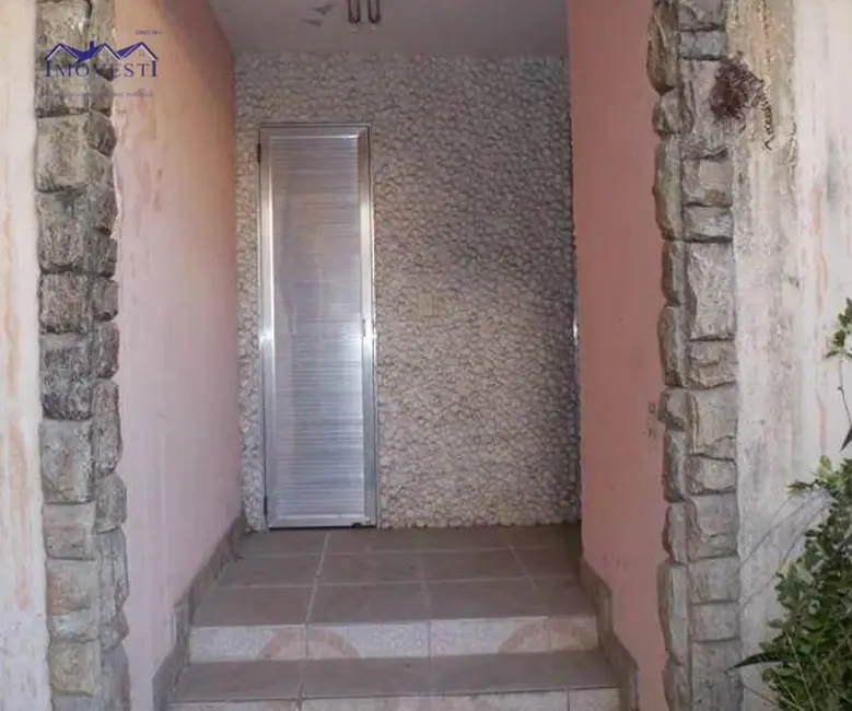 Casa com 6 quartos à venda, 345m2 em Centro, Marica - RJ - imagem 7 Foto 7 de Casa com 6 quartos à venda, 345m2 em Centro, Marica - RJ