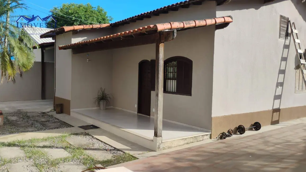 Foto 2 de Casa com 3 quartos à venda, 360m2 em Mumbuca, Marica - RJ