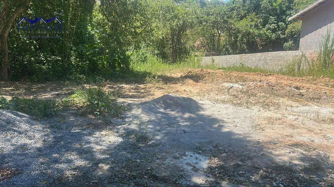 Foto 2 de Terreno / Lote à venda, 370m2 em Jacaroá, Marica - RJ