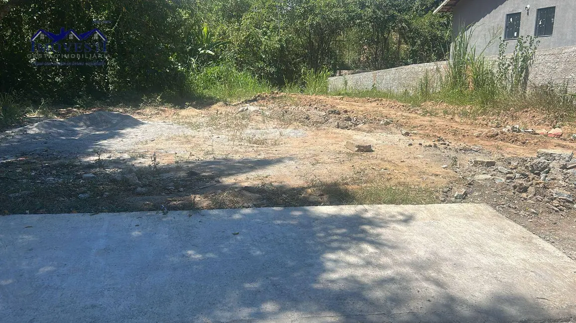 Foto 1 de Terreno / Lote à venda, 370m2 em Jacaroá, Marica - RJ