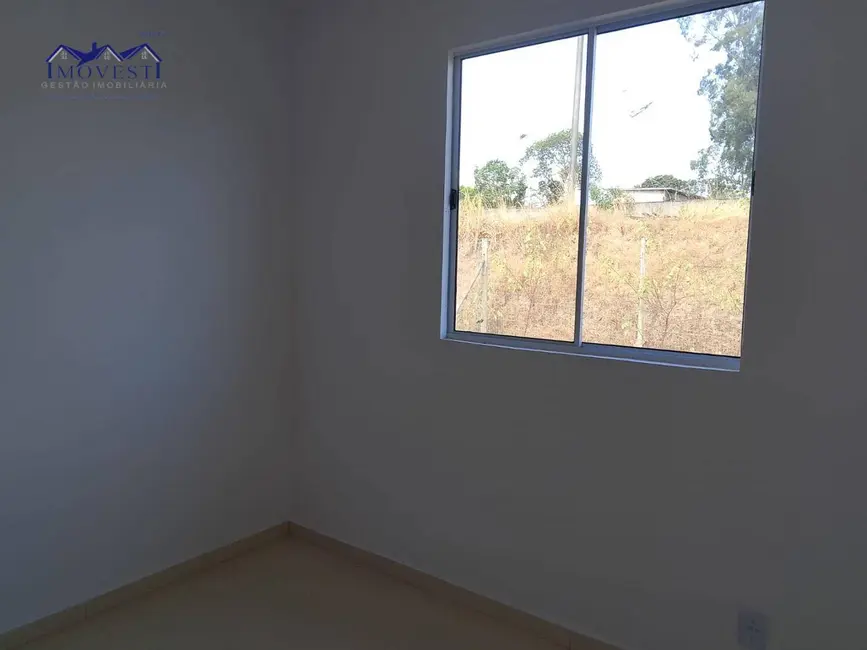 Foto 9 de Casa de Condomínio com 2 quartos para alugar, 75m2 em Três Pontes, Itaborai - RJ