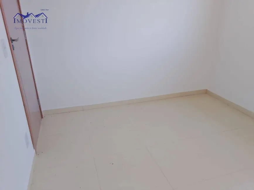 Foto 7 de Casa de Condomínio com 2 quartos para alugar, 75m2 em Três Pontes, Itaborai - RJ