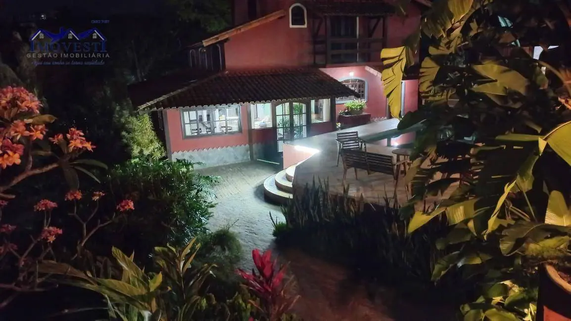 Foto 6 de Casa com 6 quartos à venda, 690m2 em Araçatiba, Marica - RJ