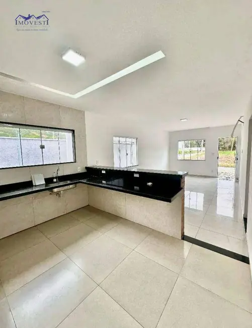 Casa com 3 quartos à venda, 360m2 em Ubatiba, Marica - RJ - imagem 5 Foto 5 de Casa com 3 quartos à venda, 360m2 em Ubatiba, Marica - RJ
