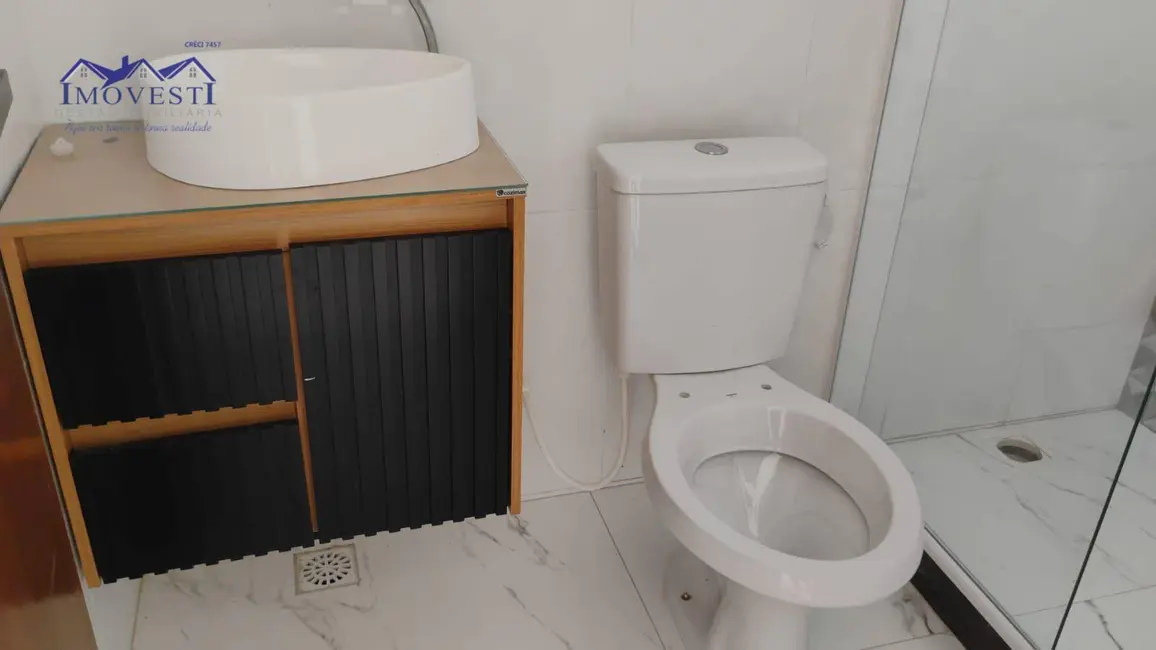 Foto 8 de Casa com 3 quartos para alugar, 360m2 em Jacaroá, Marica - RJ